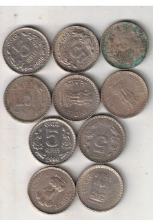 5 RS MOTA COIN 25 COIN  ( 9 TO 9.5 GMS ) MIX YEAR MIX MINT VERY FINE