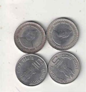 5 RS ( 4 COIN ) MAHATMA BASAVESHWAR XF COIN  