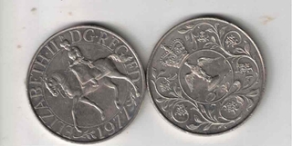 UNITED KINGDOM 25 NEW PENCE ELIZABETHII SILVER JUBILEE 1977 COIN