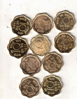 10 PAISA ( 100 PCS ) XF MIX YEAR MIX MINT